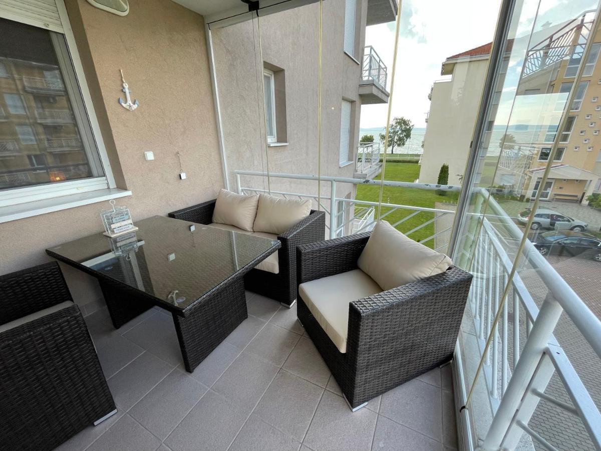 Siofoki Vizparti Nyaralo - Lakeside Apartment 외부 사진